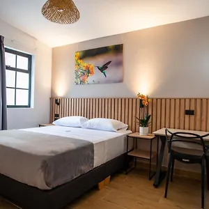 Vita Boutique Hotel