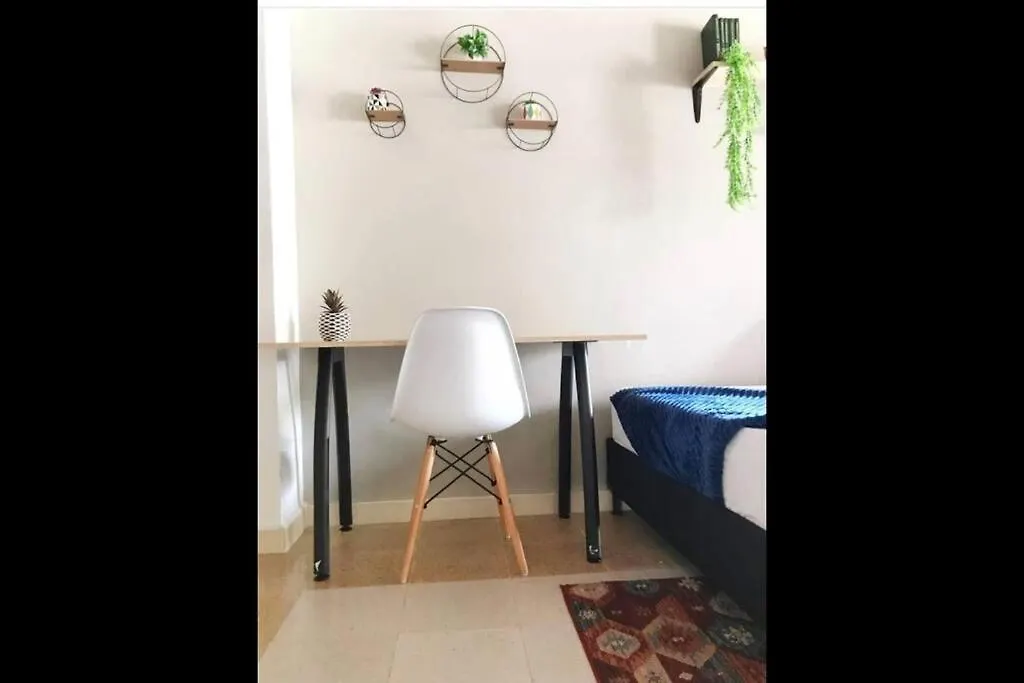 Apartamento Poblado Primer Piso Ed Villada 173 Medellín